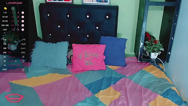 Amanda bigx online show from February 28, 2025, 8:09 am