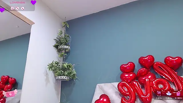 SharisWillian online show from February 15, 2025, 10:11 am