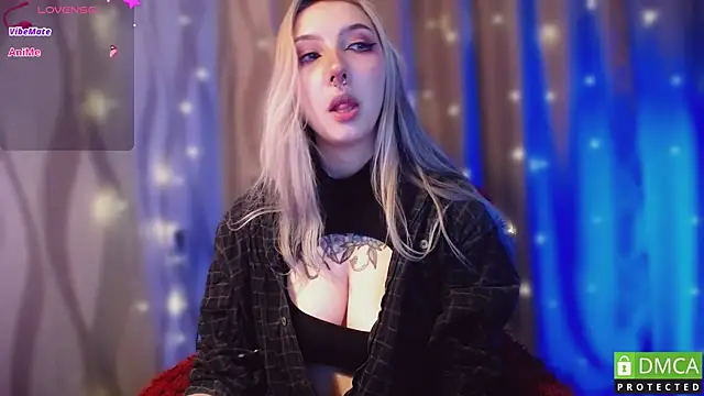 JustMeowGirl online show from February 21, 2025, 9:56 am