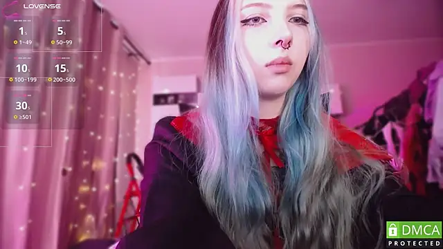 JustMeowGirl online show from April 19, 2026, 6:35 am