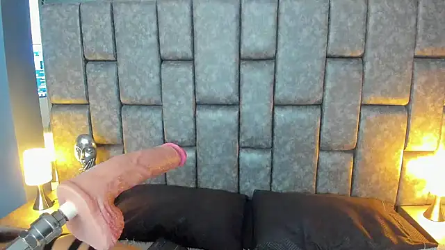 Foxy Assh  online show from January 14, 2025, 11:31 am