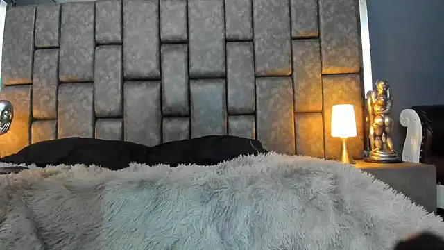 Foxy Assh  online show from February 8, 2025, 12:17 pm