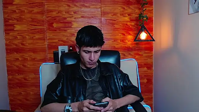 Bastiaan 28 online show from January 22, 2025, 4:02 am