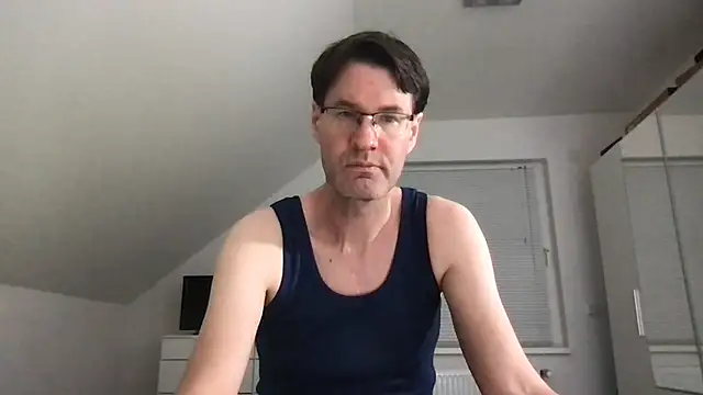 zxzx cam1 online show from March 21, 2025, 11:12 pm