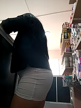 Snapshot of alondraabrown chatting on November 11, 2025, 11:54 am alondraabrown online show from November 11, 2025, 11:54 am