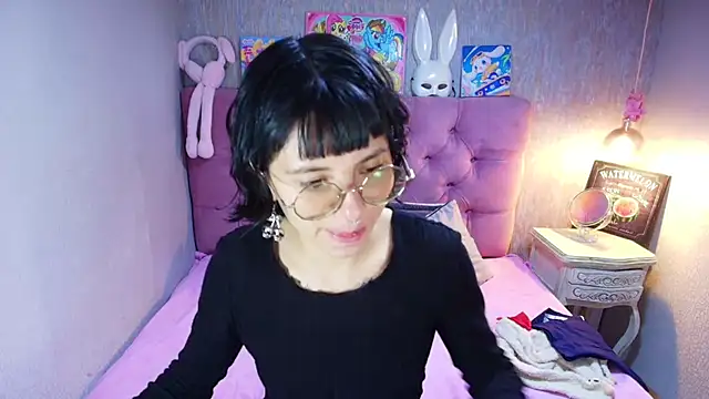 Snapshot of charlottemoonxz chatting on March 16, 2026, 6:56 pm charlottemoonxz online show from March 16, 2026, 6:56 pm