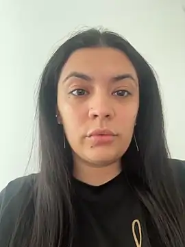 Snapshot of LuciaLoca chatting on February 23, 2026, 12:46 pm LuciaLoca online show from February 23, 2026, 12:46 pm