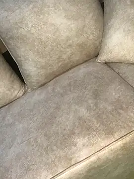 Snapshot of GoddessVee chatting on December 4, 2024, 2:42 am GoddessVee online show from December 4, 2024, 2:42 am