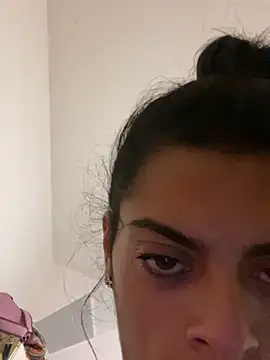 canderodrig777 online show from February 11, 2025, 6:33 pm