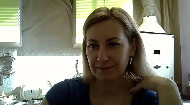 Snapshot of AshleyXHoney chatting on January 21, 2025, 6:54 am AshleyXHoney online show from January 21, 2025, 6:54 am