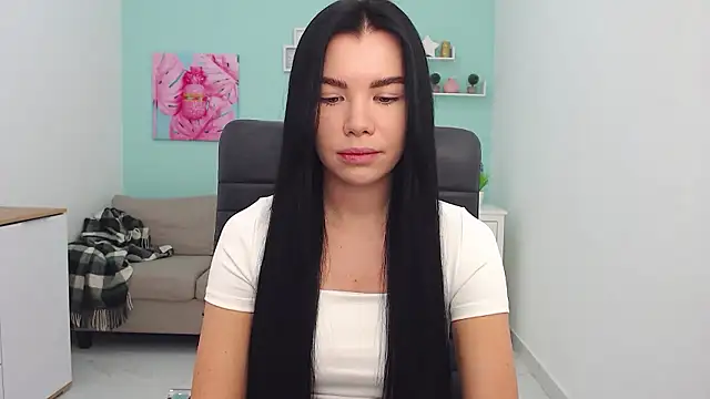 MadisonGomes online show from December 4, 2024, 7:06 am