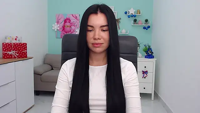 MadisonGomes online show from December 26, 2024, 9:55 am