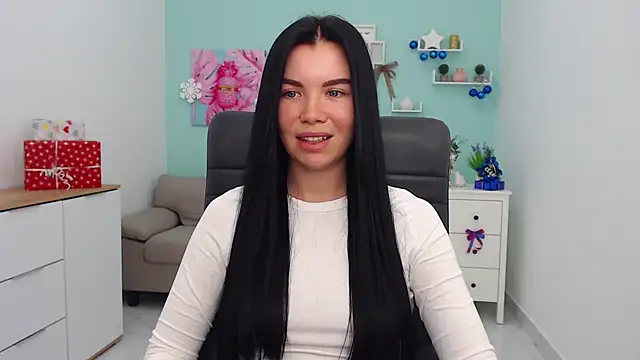 MadisonGomes online show from January 3, 2025, 10:09 am