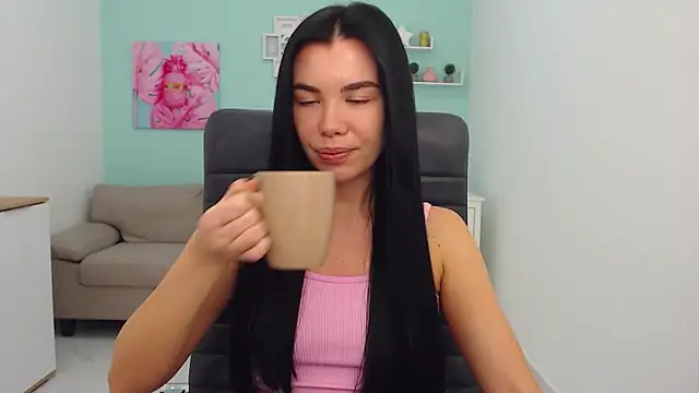 MadisonGomes online show from January 19, 2025, 6:09 am