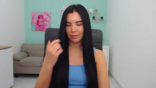 MadisonGomes online show from January 24, 2025, 10:32 am