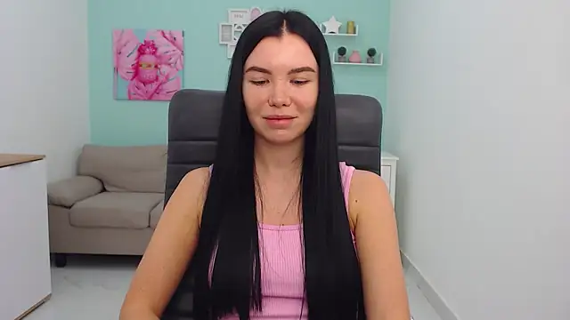 MadisonGomes online show from February 10, 2025, 10:53 am