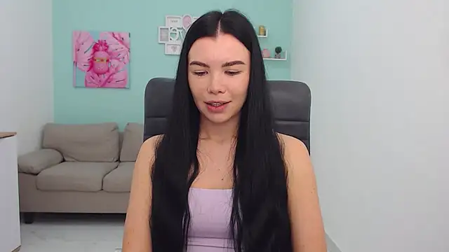 MadisonGomes online show from March 5, 2025, 6:33 am