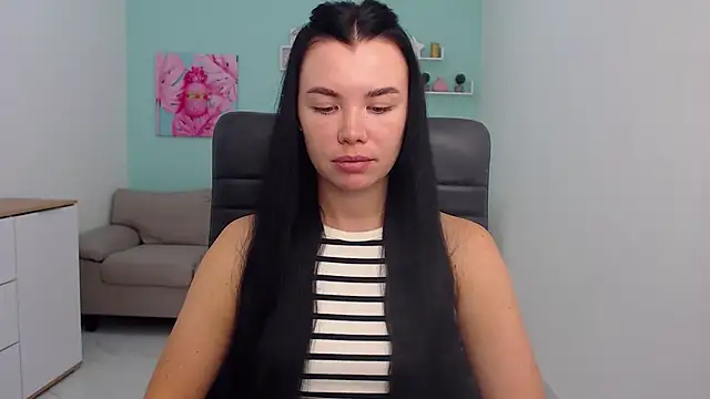 MadisonGomes online show from September 23, 2025, 8:39 am