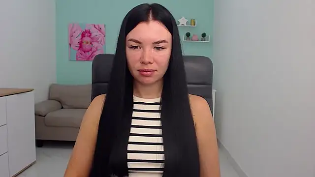 MadisonGomes online show from September 24, 2025, 6:28 am