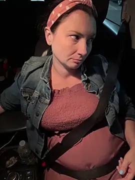 Snapshot of MilfyMrsRobinson chatting on March 14, 2025, 11:43 pm MilfyMrsRobinson online show from March 14, 2025, 11:43 pm