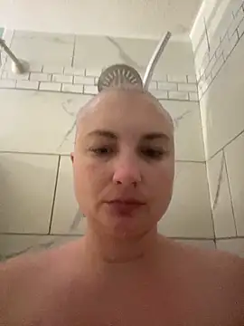 Snapshot of MilfyMrsRobinson chatting on April 28, 2026, 1:38 pm MilfyMrsRobinson online show from April 28, 2026, 1:38 pm