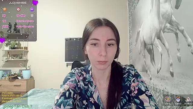 Snapshot of Wowpornoo chatting on January 10, 2025, 3:27 pm Wowpornoo online show from January 10, 2025, 3:27 pm