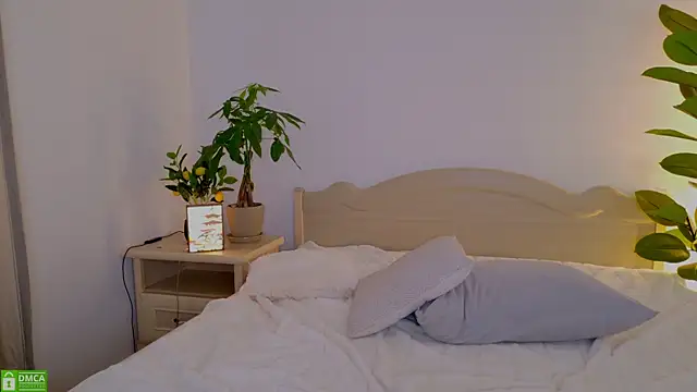 pusichka online show from October 11, 2025, 7:07 am