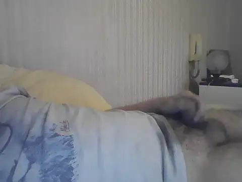 Stilloving online show from February 26, 2026, 2:32 am