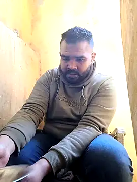 ListedLoin online show from January 11, 2025, 8:11 am