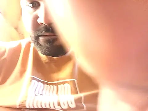 ListedLoin online show from January 31, 2025, 12:51 pm