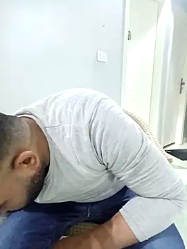 ListedLoin online show from March 4, 2025, 10:24 am