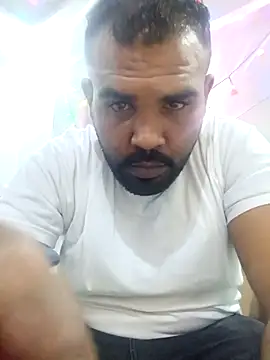 ListedLoin online show from March 16, 2025, 5:28 pm