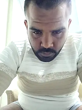 ListedLoin online show from March 21, 2025, 10:28 am