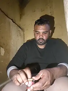 ListedLoin online show from March 31, 2026, 4:29 pm