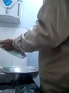 myhot1551 online show from December 26, 2024, 12:59 pm