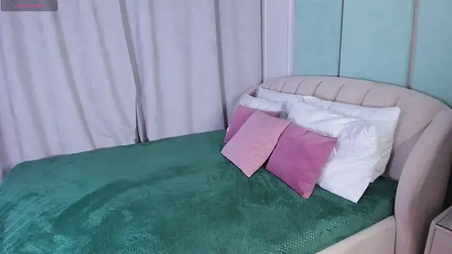 Love is Lola online show from December 24, 2024, 1:16 am