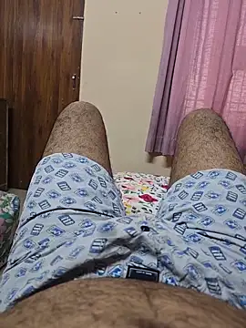 Loveboycurvy online show from May 4, 2026, 8:54 am