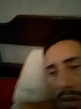 Snapshot of luissilva0071 chatting on May 6, 2026, 10:53 am luissilva0071 online show from May 6, 2026, 10:53 am