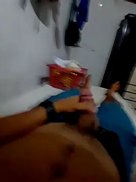 Snapshot of luissilva0071 chatting on May 28, 2026, 7:55 pm luissilva0071 online show from May 28, 2026, 7:55 pm