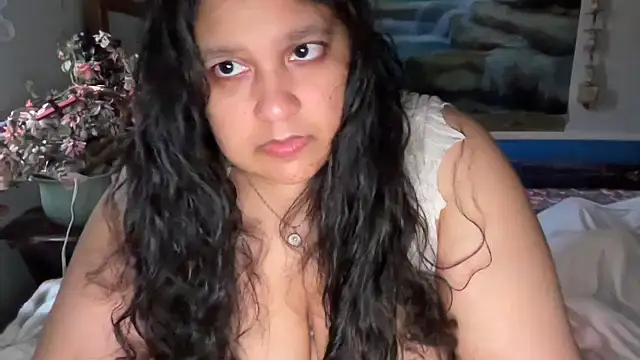 MelanieFawker online show from October 6, 2025, 6:49 pm