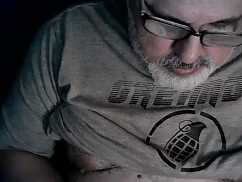 cashot58 online show from October 13, 2025, 5:13 pm