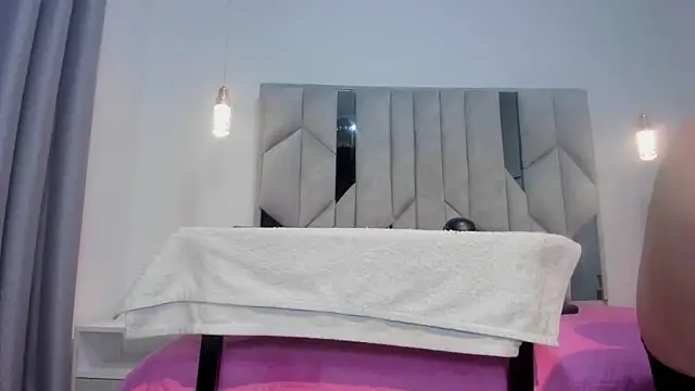 Malu M online show from November 24, 2025, 11:59 pm