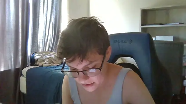 KaliSnow199623 online show from September 20, 2025, 12:11 am