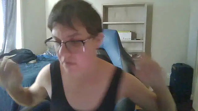 KaliSnow199623 online show from September 27, 2025, 12:15 am