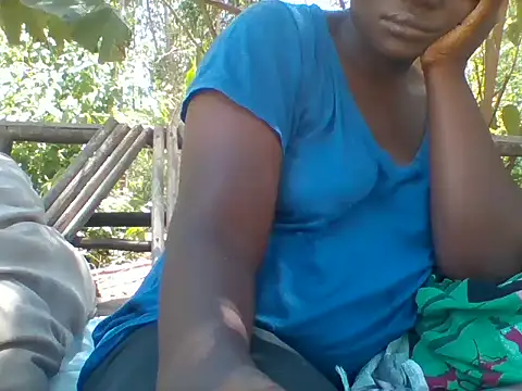 missarpie online show from November 2, 2025, 9:00 am