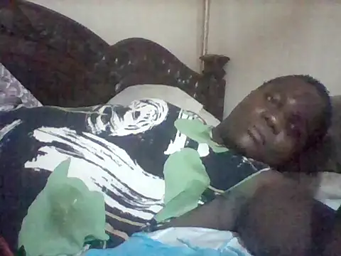 missarpie online show from November 28, 2025, 5:48 pm