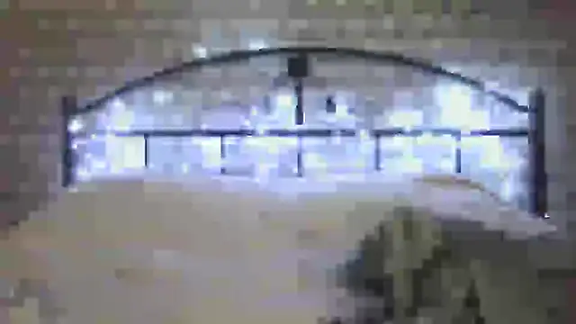 Snapshot of _Leslyy_Solo_1 chatting on December 13, 2024, 2:38 pm Leslyy Solo 1 online show from December 13, 2024, 2:38 pm