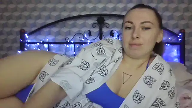 Snapshot of _Leslyy_Solo_1 chatting on December 21, 2024, 5:07 pm Leslyy Solo 1 online show from December 21, 2024, 5:07 pm