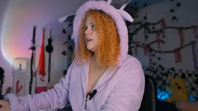 Alaska colors7 online show from October 12, 2025, 1:43 pm