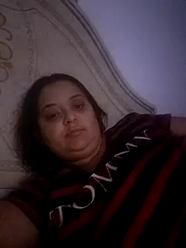 Snapshot of sarahhh1987 chatting on December 25, 2024, 8:50 pm sarahhh1987 online show from December 25, 2024, 8:50 pm